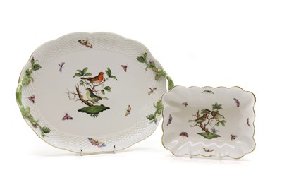 Lot 132 - A Herend Rothschild Bird pattern serving dish