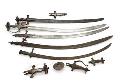 Lot 414 - Five Indian Mughal Tulwars