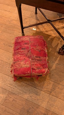 Lot 80 - A Victorian giltwood footstool