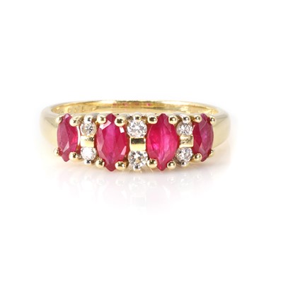Lot 130 - A ruby and diamond ring
