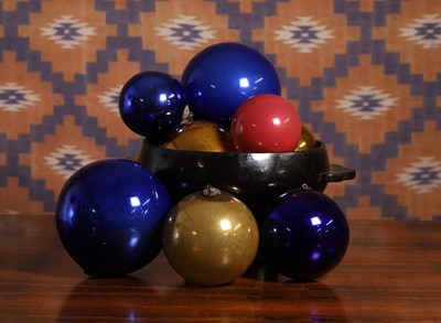 Lot 537 - A group of glass witch's balls