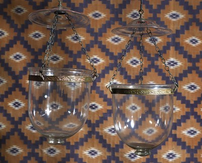 Lot 746 - A pair of clear glass mosque lanterns