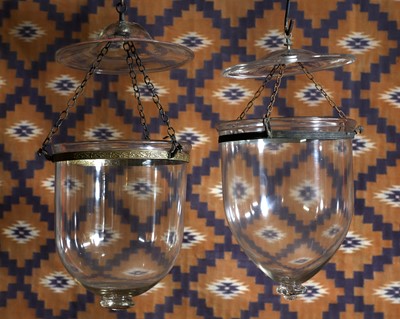 Lot 508 - A pair of clear glass mosque lanterns