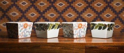Lot 698 - Two pairs of Chinese porcelain bud vases
