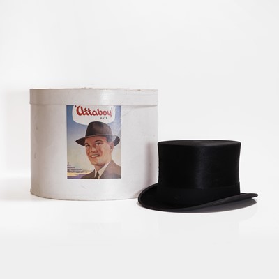 Lot 309 - A G. A. Dunn & Co. silk top hat