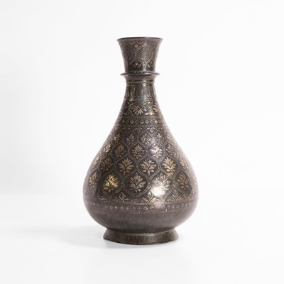 Lot 392 - An Indian bidri silver-inlaid vase