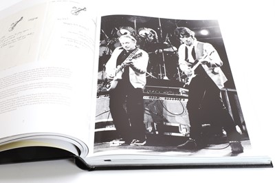Lot 339 - Jeff Beck (1944-2023)
