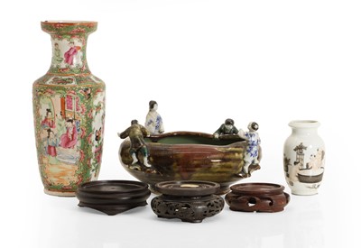Lot 60 - A Canton famille rose vase