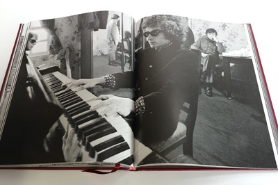 Lot 296 - Barry Feinstein (1931-2011)