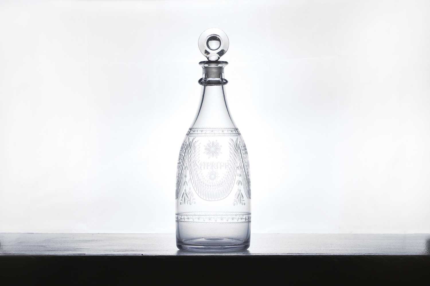 Lot 433 - A cut-glass decanter