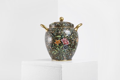Lot 419 - A Copeland porcelain potpourri vase and cover