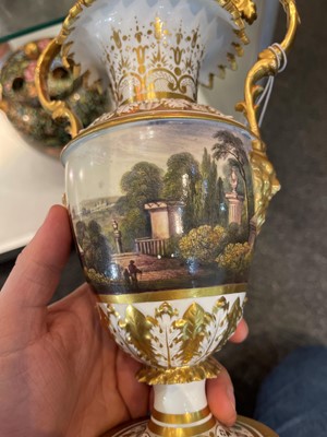 Lot 426 - A Bloor Derby porcelain garniture