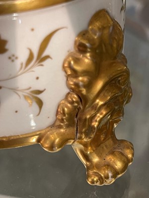 Lot 426 - A Bloor Derby porcelain garniture