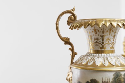 Lot 426 - A Bloor Derby porcelain garniture
