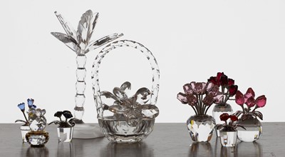 Lot 178 - A collection of Swarovski crystal glass flowers