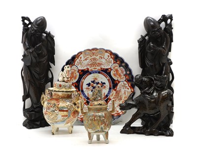 Lot 250 - An Imari charger
