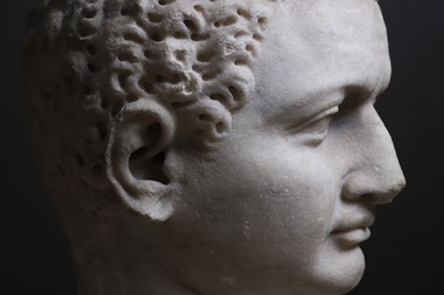 Lot 381 - A Roman marble portrait head of the Emperor Titus