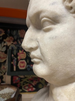 Lot 381 - A Roman marble portrait head of the Emperor Titus
