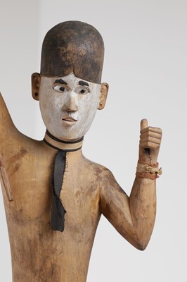 Lot 386 - A 'scare-devil' or kareau figure