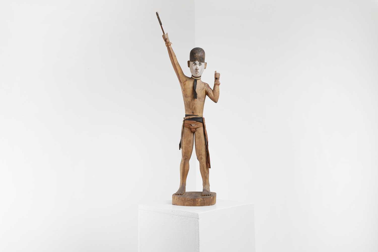Lot 386 - A 'scare-devil' or kareau figure