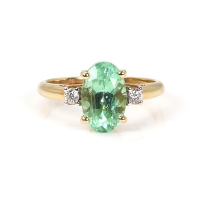 Lot 156 - An 18ct gold tourmaline and diamond ring