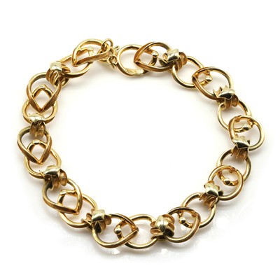 Lot 365 - A 9ct gold fancy link bracelet