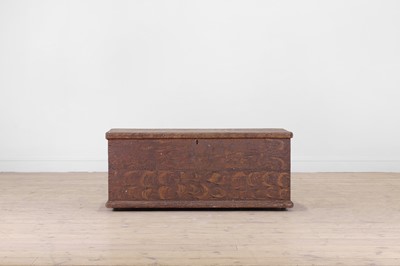 Lot 122 - A scumbled pine chest