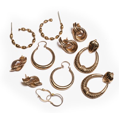 Lot 294 - A group of 9ct gold earrings