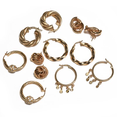 Lot 300 - A group of 9ct gold earrings