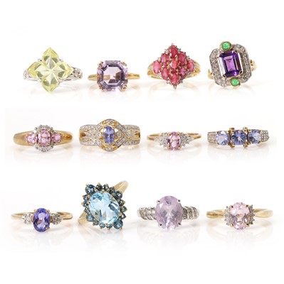 Lot 261 - A collection of 9ct gold gemstone set rings