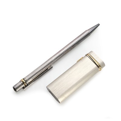 Lot 444 - A Cartier Trinity lighter and a Must de Cartier pen