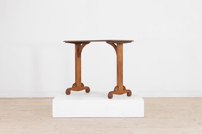 Lot 67 - A Victorian golden oak side table