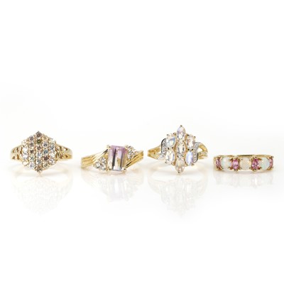 Lot 254 - A small group of 9ct gold gemstone set rings