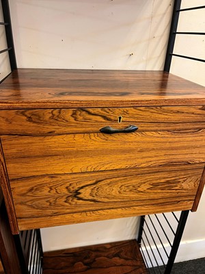 Lot 143 - Ladderax