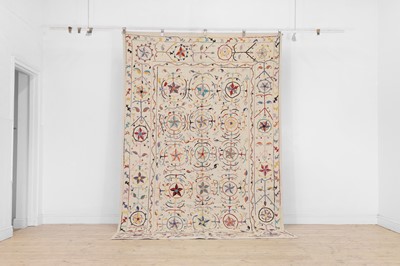 Lot 216 - A suzani-inspired flat-weave wool carpet