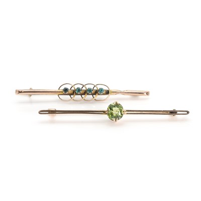 Lot 257 - Two Edwardian bar brooches