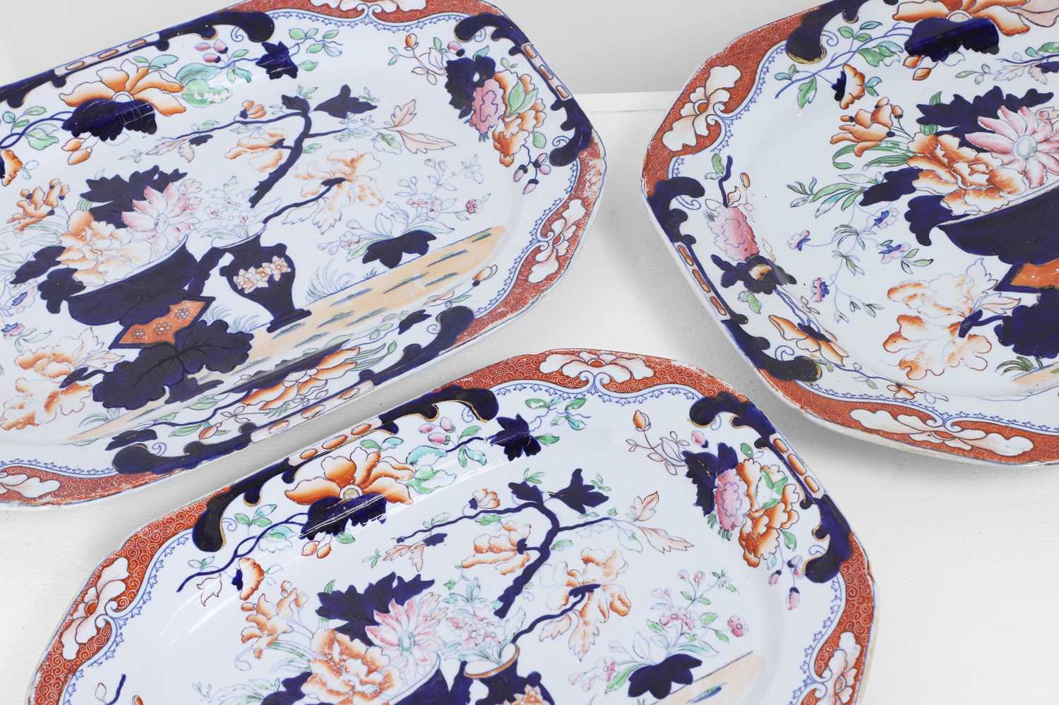 Lot 34 - A graduated set of three Victorian Tonquin China ironstone meat dishes