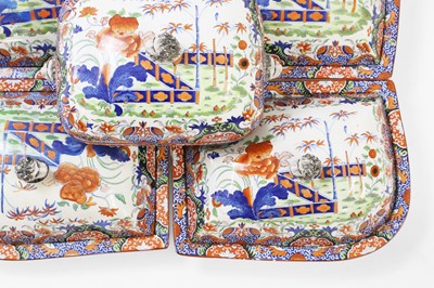 Lot 59 - A pearlware supper set