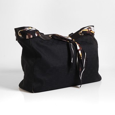 Lot 1455 - A Gucci 'Positano' tote bag