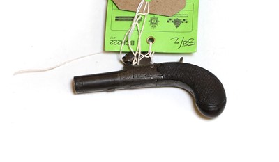 Lot 152 - A ladies muff percussion pistol