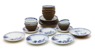 Lot 264 - A collection of Nanking Cargo blue and white porcelain