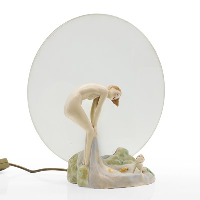 Lot 309A - A Crown Devon pottery table lamp