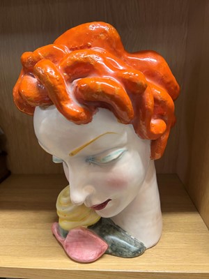 Lot 49 - Goldscheider