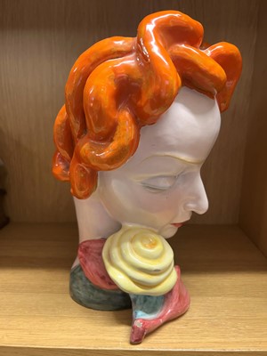 Lot 49 - Goldscheider