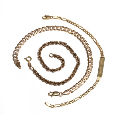 Lot 269 - A group of three 9ct gold bracelets