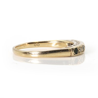 Lot 88 - A 9ct gold emerald and diamond ring