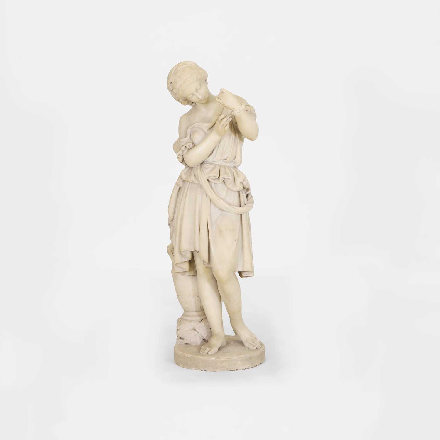 Lot 183 - A carved marble of a classical woman