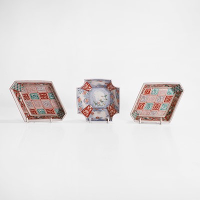 Lot 37 - A collection of three Japanese Arita dishes