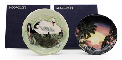 Lot 293 - A Moorcroft pottery 'Swan' pattern plate