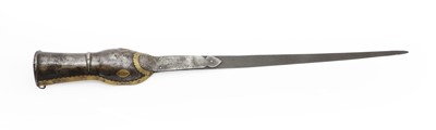 Lot 124 - An Indian gauntlet sword or pata